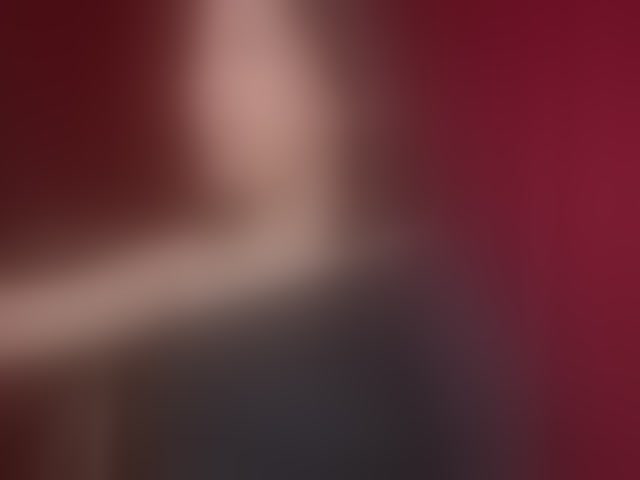 Live sex webcam photo for Sharlotte-1 #293177914