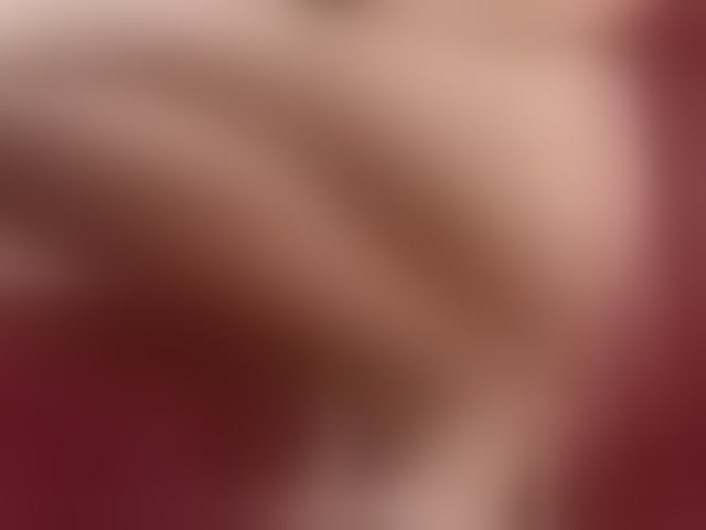 Live sex webcam photo for Sharlotte-1 #293296582