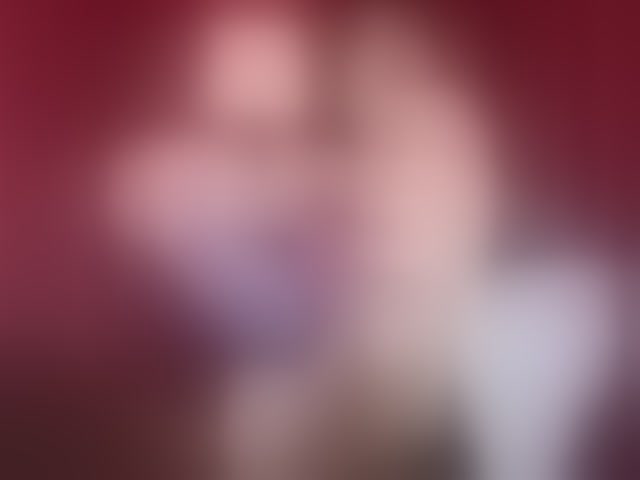 Live sex webcam photo for Sharlotte-1 #293310177