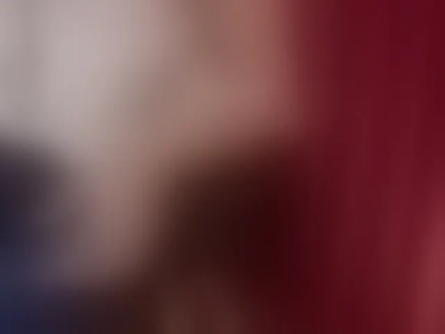 Live sex webcam photo for Sharlotte-1 #293338584