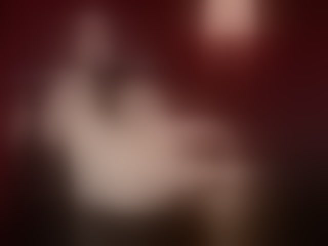 Live sex webcam photo for Sharlotte-1 #293606829