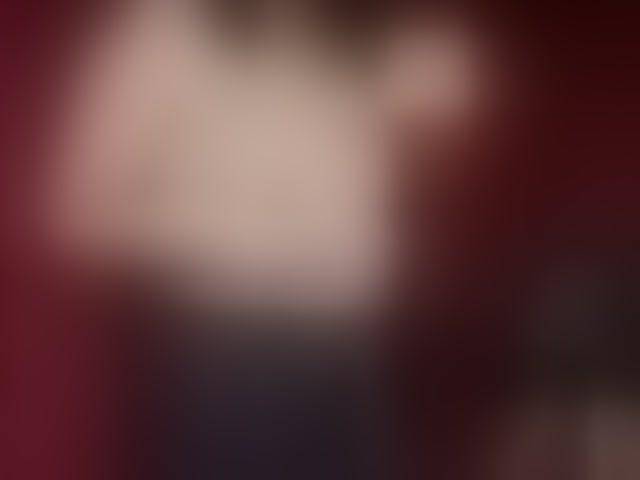 Live sex webcam photo for Sharlotte-1 #293608201