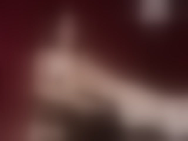 Live sex webcam photo for Sharlotte-1 #293948440