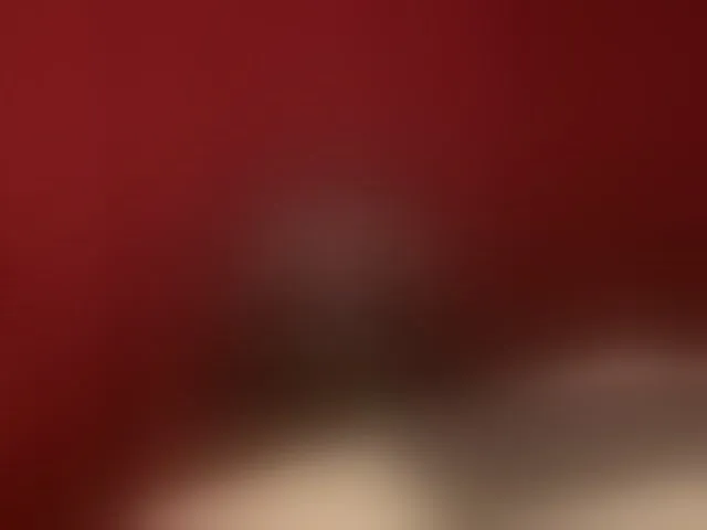 Live sex webcam photo for Sharlotte-1 #294070375