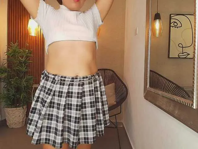 Live sex webcam photo for Sharlotte-Milk #291790591