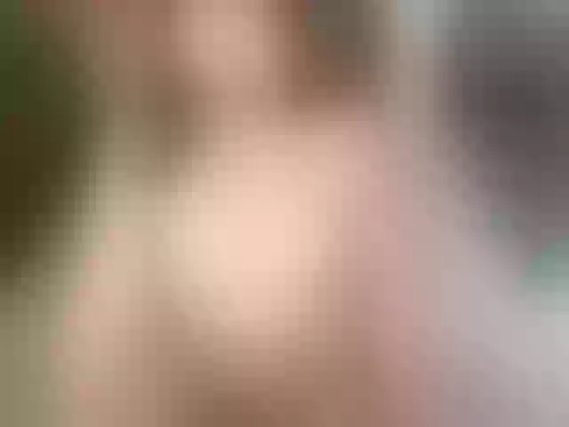 Live sex webcam photo for Sharlotte-Milk #292222422