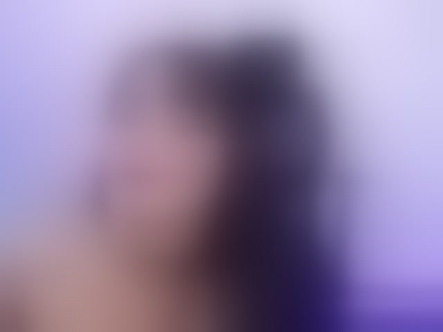 Live sex webcam photo for Sharlottessence