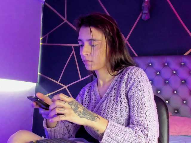 Live sex webcam photo for Sharon-Adams20 #290773859