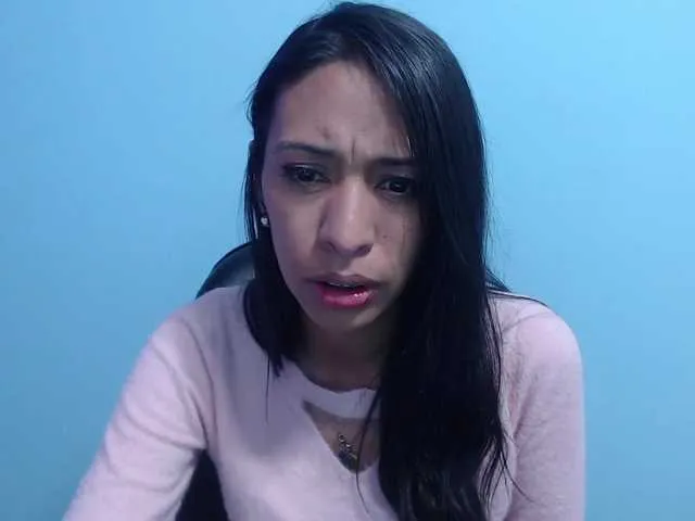 Live sex webcam photo for Sharon-Lariin #273206975