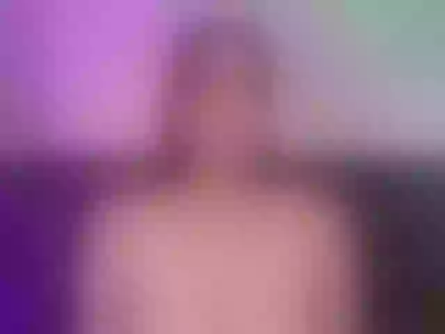 Live sex webcam photo for SharonEvans #291141646