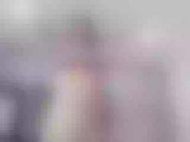 Live sex webcam photo for SharonQueenxx #274198128