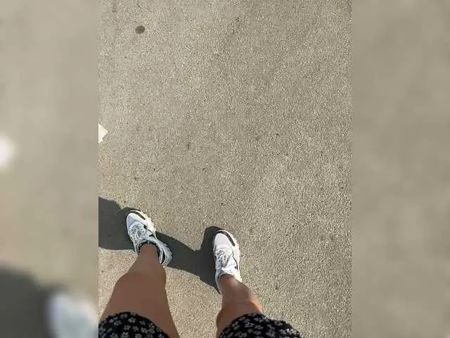 Live sex webcam photo for Shawty420 #291213695