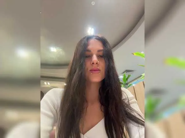 Live sex webcam photo for Shawty420 #291302442