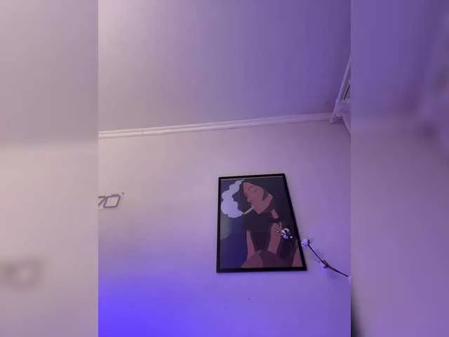 Live sex webcam photo for Shawty420 #291341656