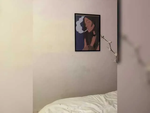 Live sex webcam photo for Shawty420 #291571774