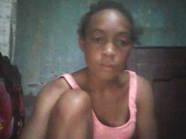 Live sex webcam photo for Shaynah1 #272543049