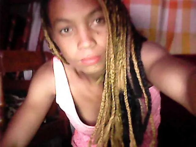 Live sex webcam photo for Shaynah1 #272832165