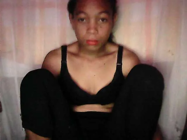 Live sex webcam photo for Shaynah1 #272871384