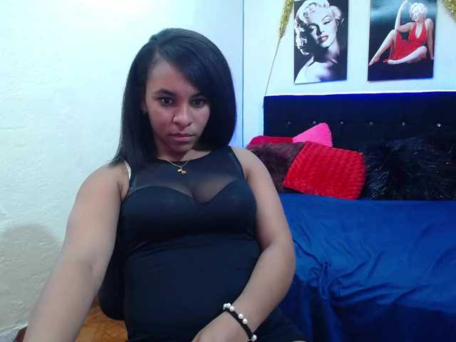 Live sex webcam photo for Shaynavorene #273220404