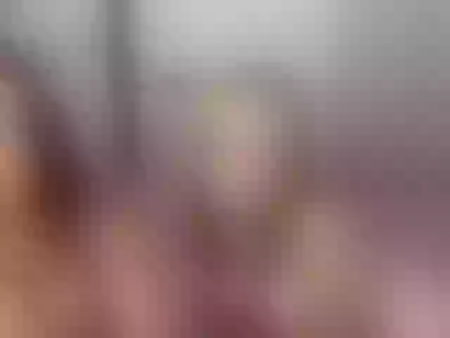 Live sex webcam photo for SheOnShe #291608280