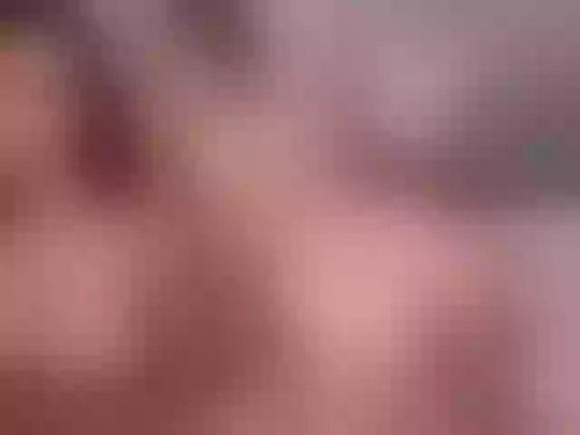 Live sex webcam photo for SheOnShe #291908176