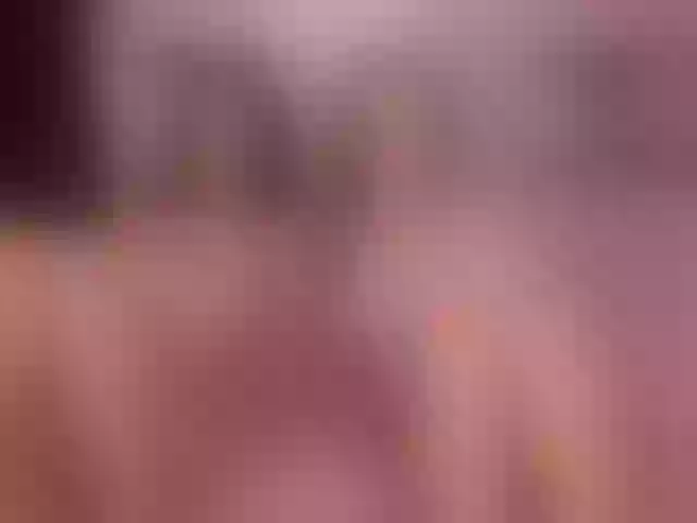 Live sex webcam photo for SheOnShe #292055704