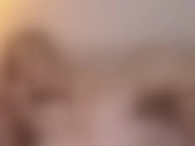 Live sex webcam photo for SheOnShe #293850630