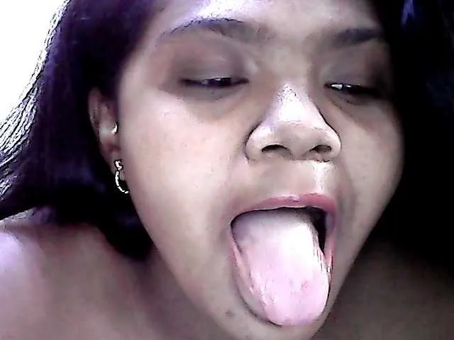 Live sex webcam photo for Sheena01 #273282462