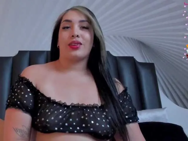 Live sex webcam photo for Sheeryl #274333795