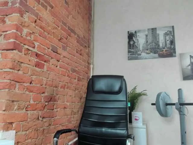 Live sex webcam photo for Sheff-body #275569448
