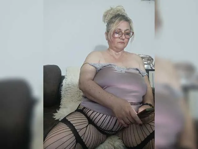 Live sex webcam photo for Sheherazada #276306352