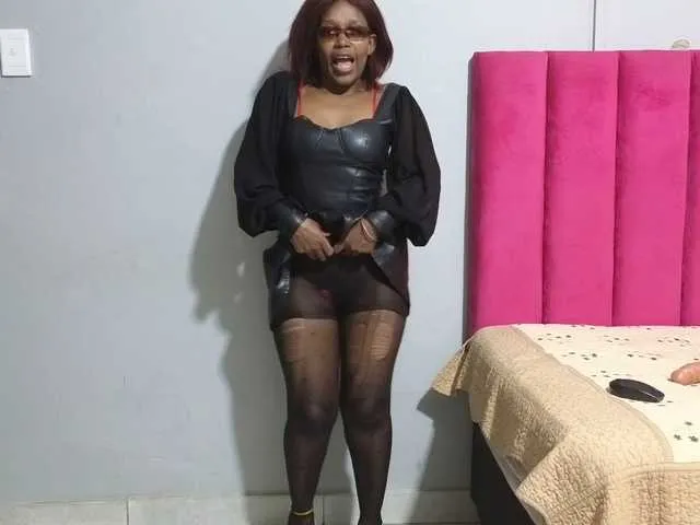Live sex webcam photo for Sheila80 #291806808