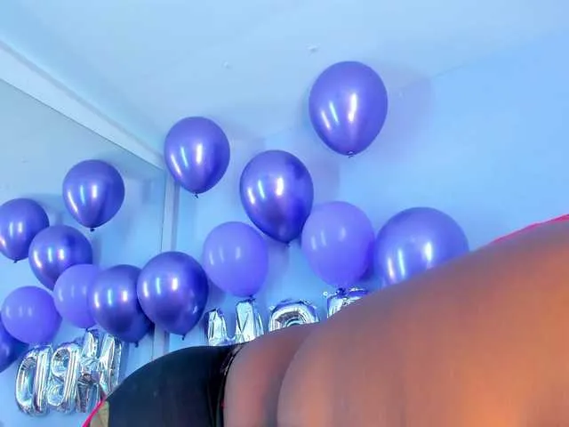 Live sex webcam photo for SheilaTorrez #290590434