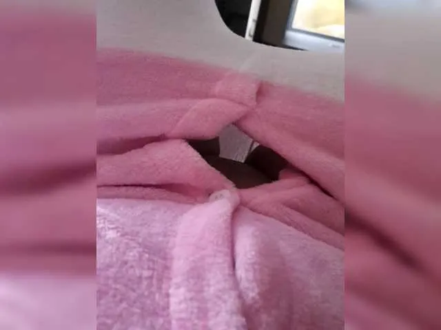 Live sex webcam photo for Sheingirl #272192984