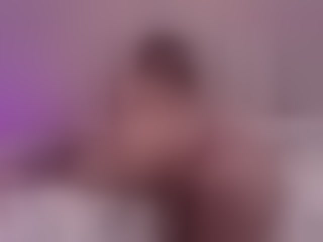 Live sex webcam photo for Sheinny-brown1 #294077222