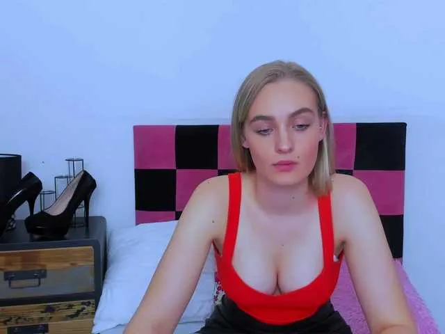 Live sex webcam photo for ShelbyPetite #273487091