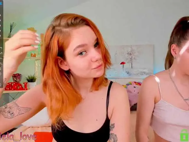 Live sex webcam photo for ShellaDonsy #273445387