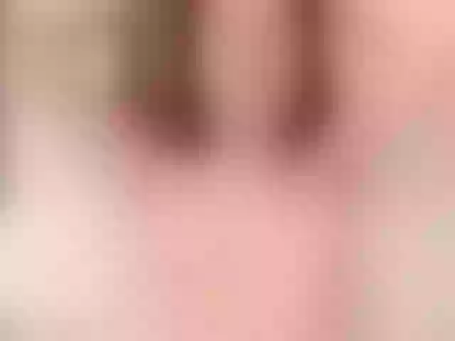 Live sex webcam photo for ShellaDonsy #273483572