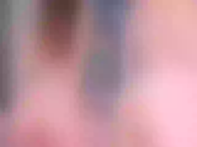 Live sex webcam photo for ShellaDonsy #273535108