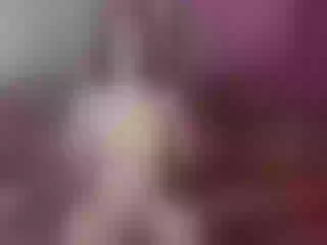 Live sex webcam photo for ShellyBatch #273925620