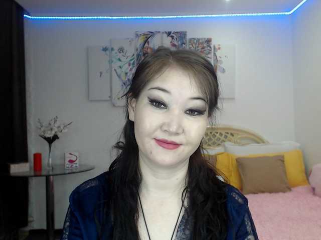 Live sex webcam photo for ShellyMoon #272486783