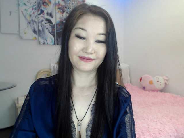 Live sex webcam photo for ShellyMoon #272582261