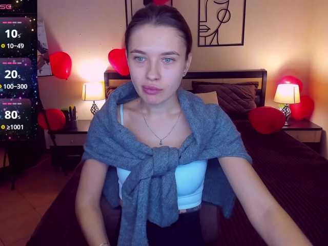 Live sex webcam photo for ShellyRise #290532790