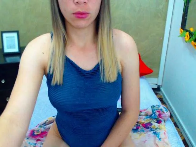 Live sex webcam photo for Shelsy-Evans #273957476