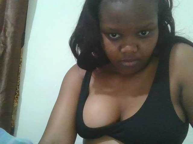 Live sex webcam photo for Shepretty #291700207