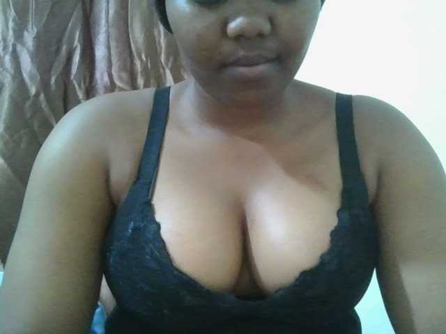 Live sex webcam photo for Shepretty #291753455