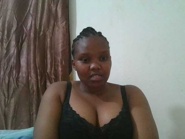 Live sex webcam photo for Shepretty #291825181