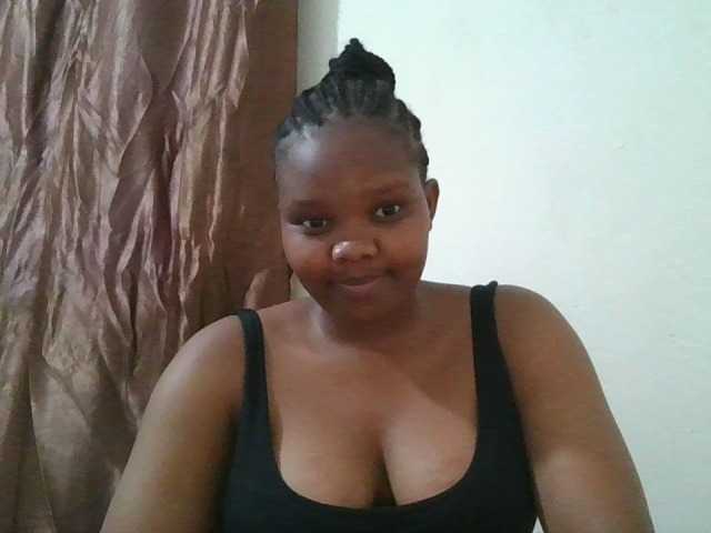 Live sex webcam photo for Shepretty #291868973