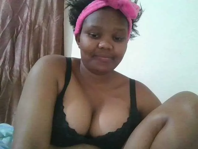 Live sex webcam photo for Shepretty #291933013