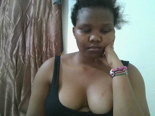 Live sex webcam photo for Shepretty #291993777